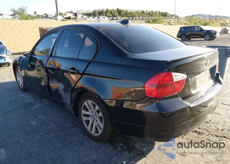 2008 BMW 328Xi из США, поврежденный, VIN WBAVC935X8K035585